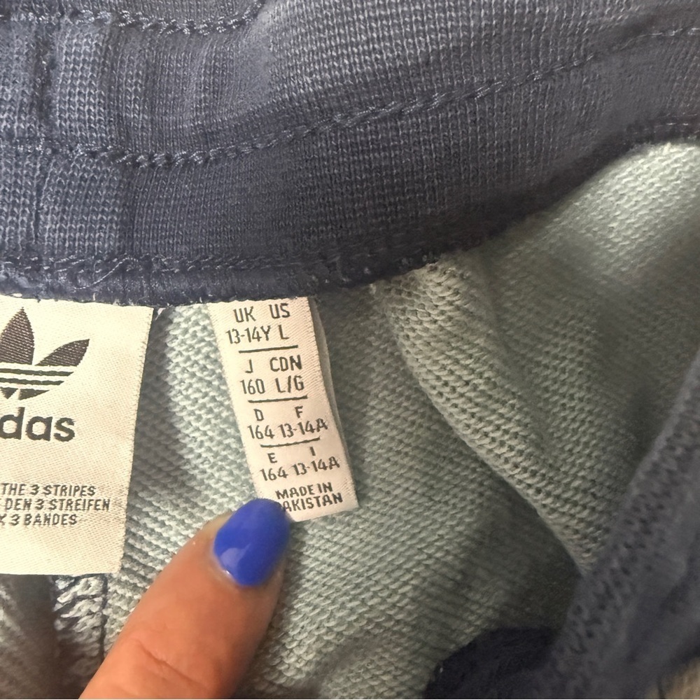 Adidas shorts Camo Shorts - Picture 7 of 9